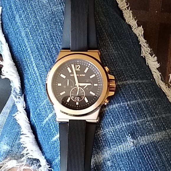 Michael Kors Watch - Picture 1 of 1